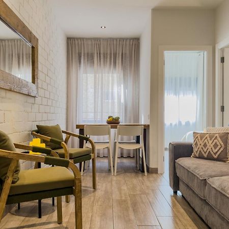 Novus Homes Barcelona Santa Eulalia L'Hospitalet de Llobregat Esterno foto