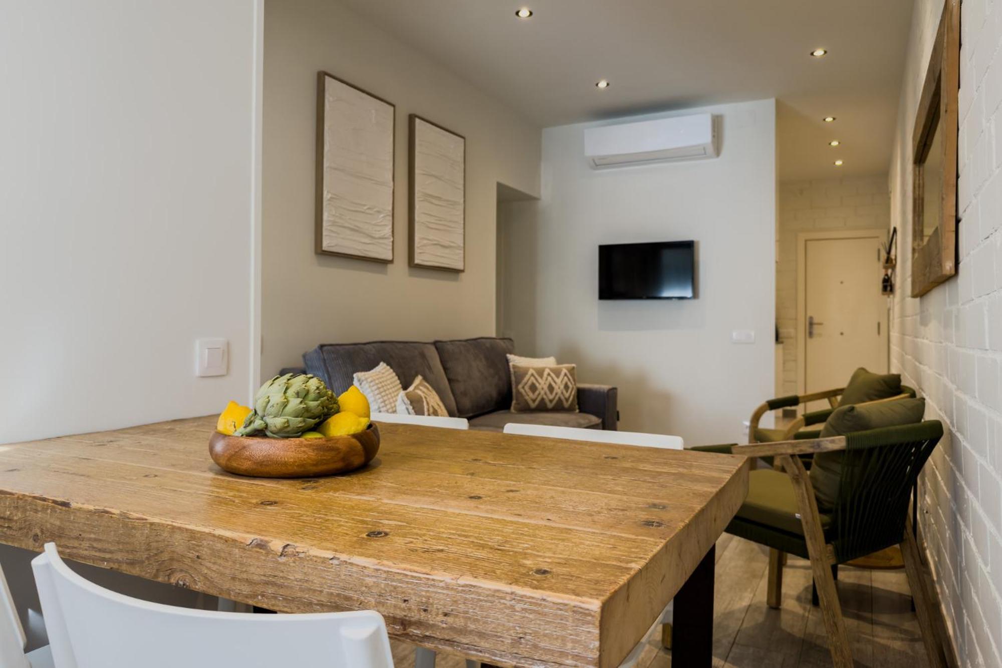 Novus Homes Barcelona Santa Eulalia L'Hospitalet de Llobregat Esterno foto