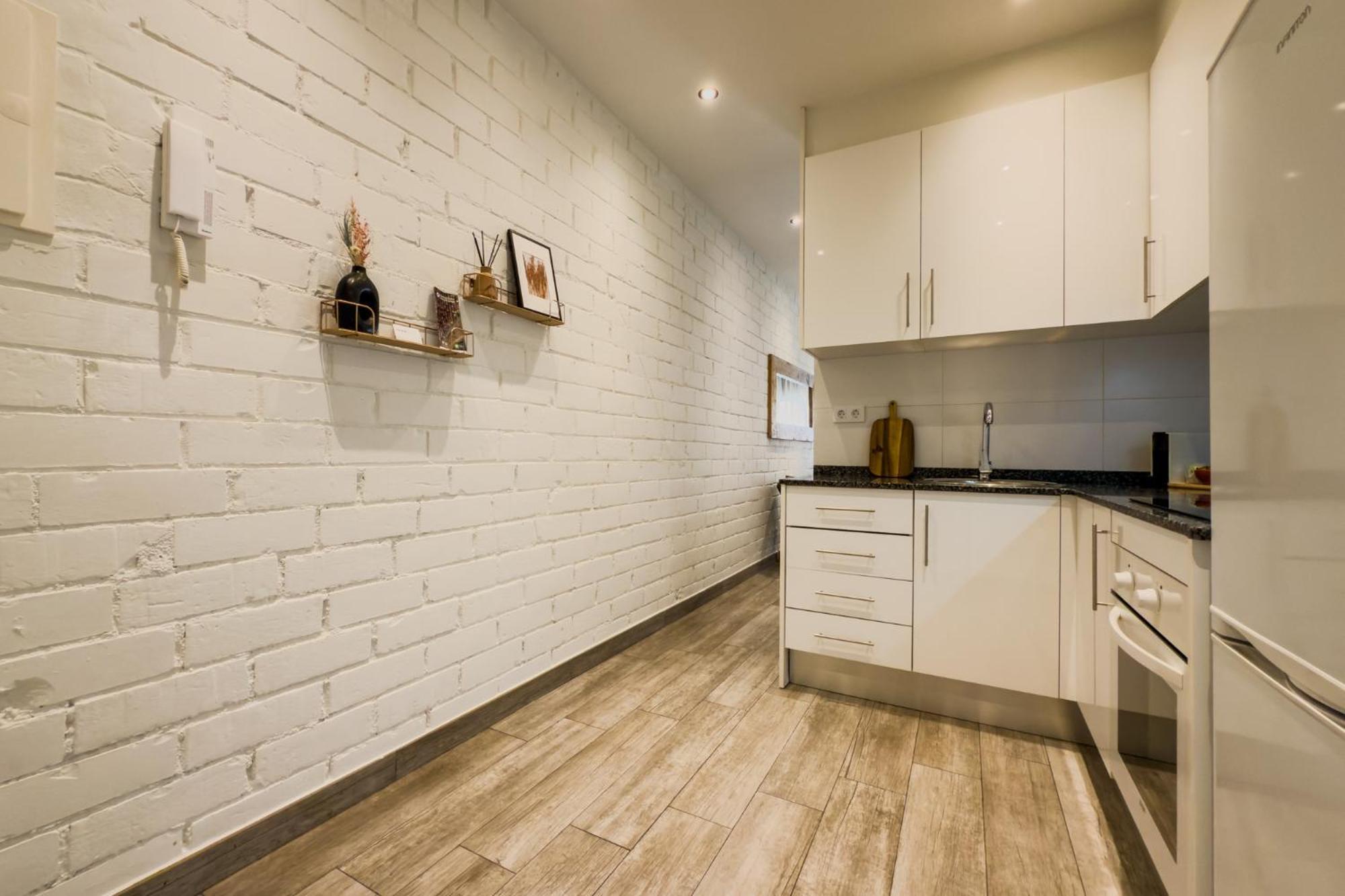 Novus Homes Barcelona Santa Eulalia L'Hospitalet de Llobregat Esterno foto