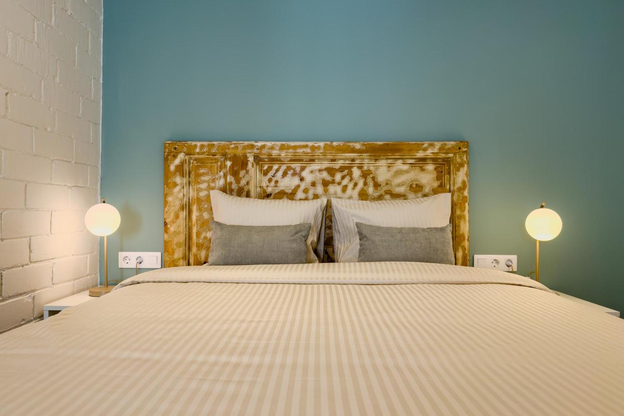 Novus Homes Barcelona Santa Eulalia L'Hospitalet de Llobregat Esterno foto
